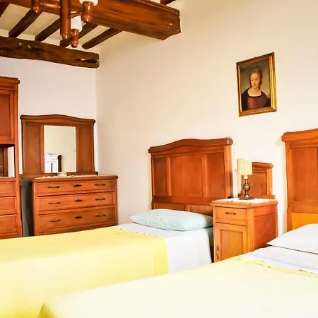 Vacanze Apartment *