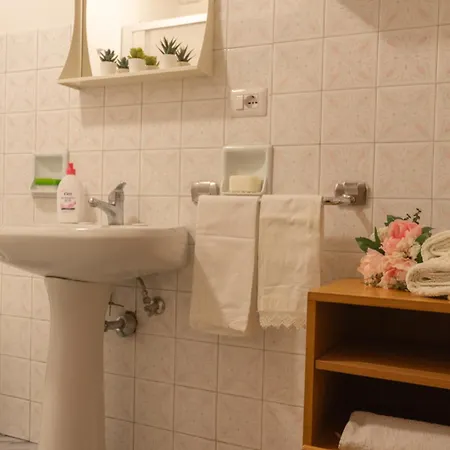 Vacanze Appartamento *