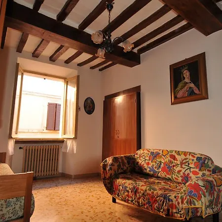 Vacanze Apartment *